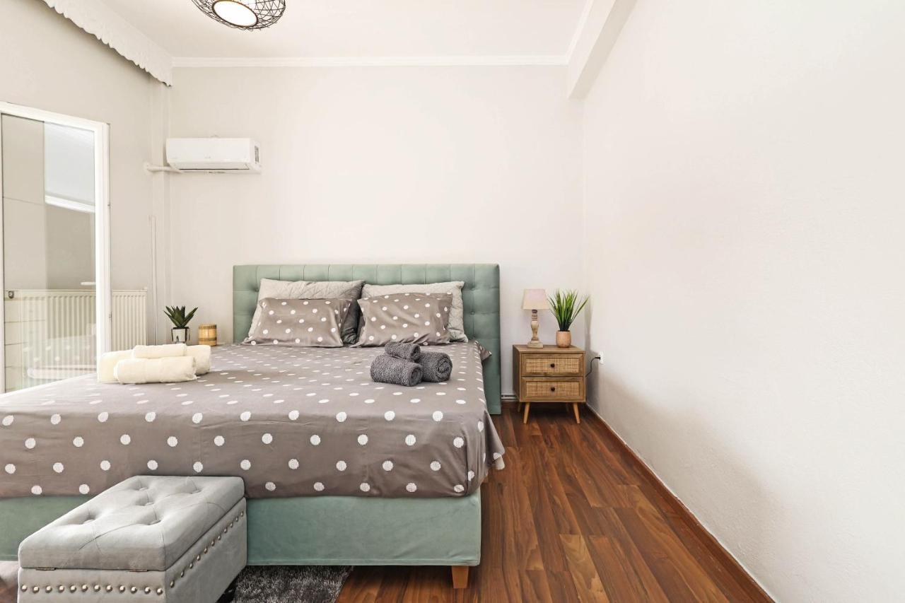 Suburban Casa Apartment Alepou Екстериор снимка