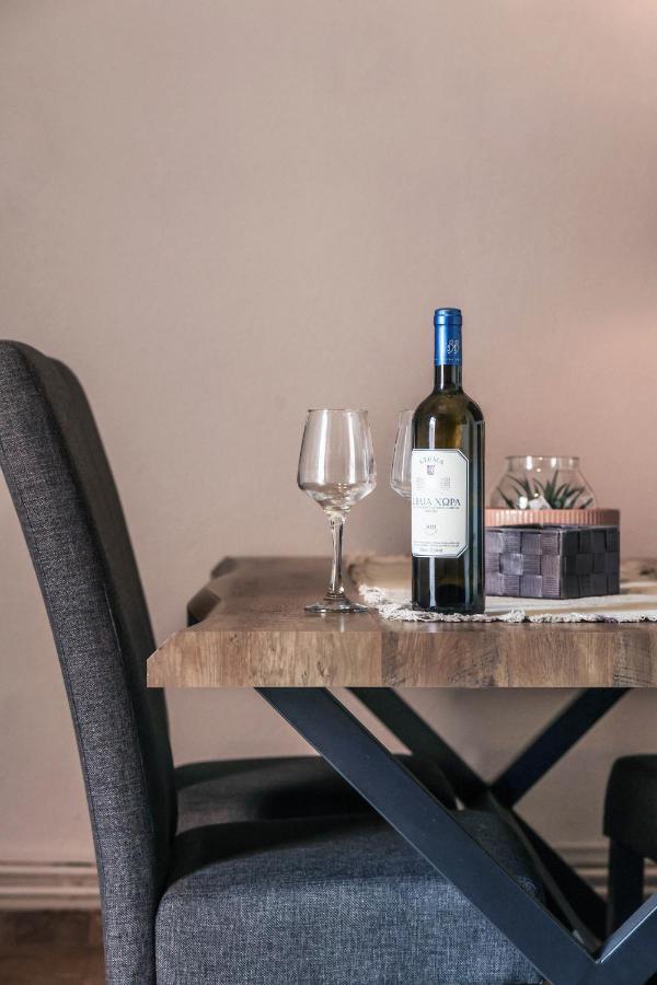 Suburban Casa Apartment Alepou Екстериор снимка